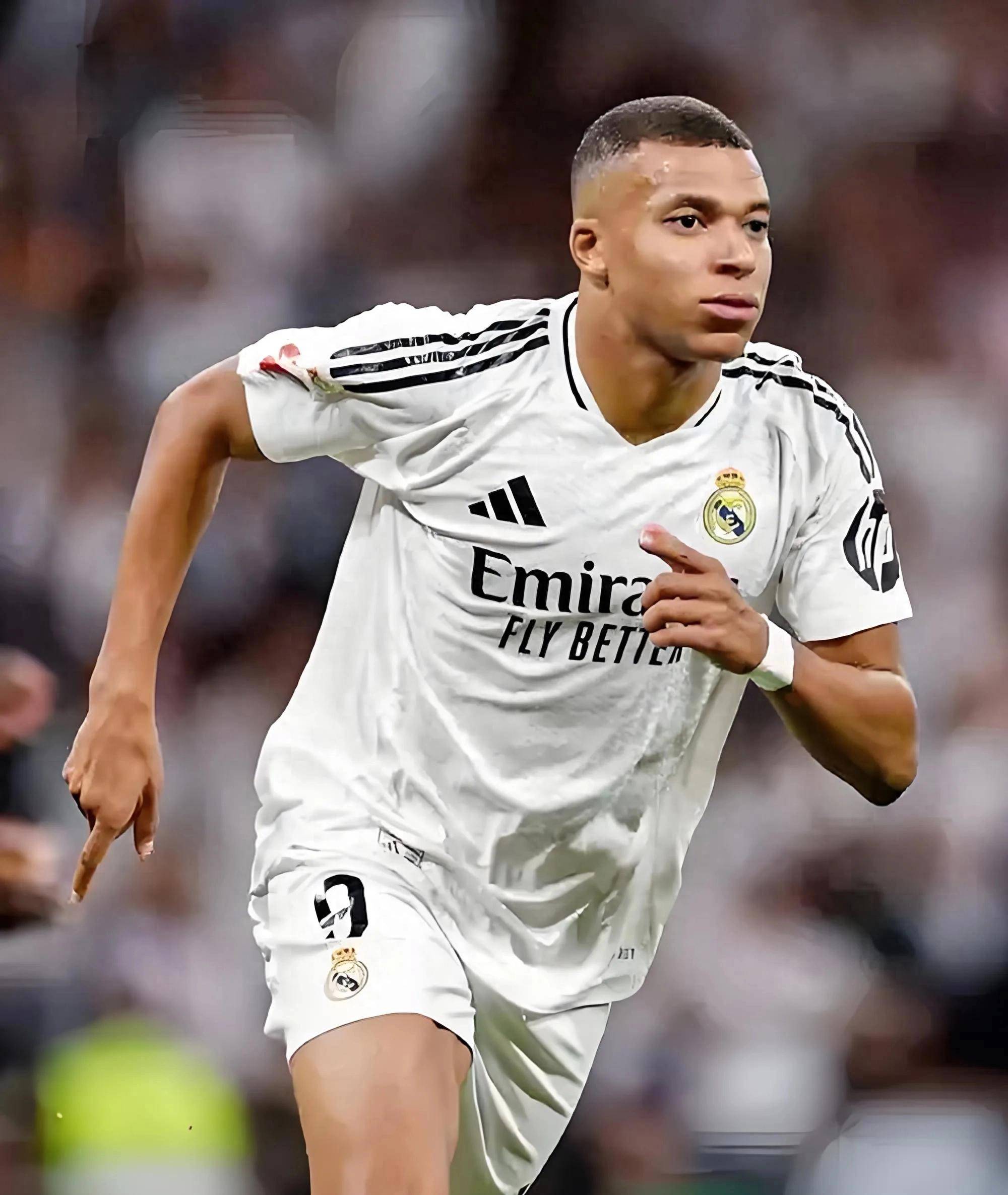 德乙前瞻：沙尔克04和帕德博恩上演榜首大战，双方仅差1分