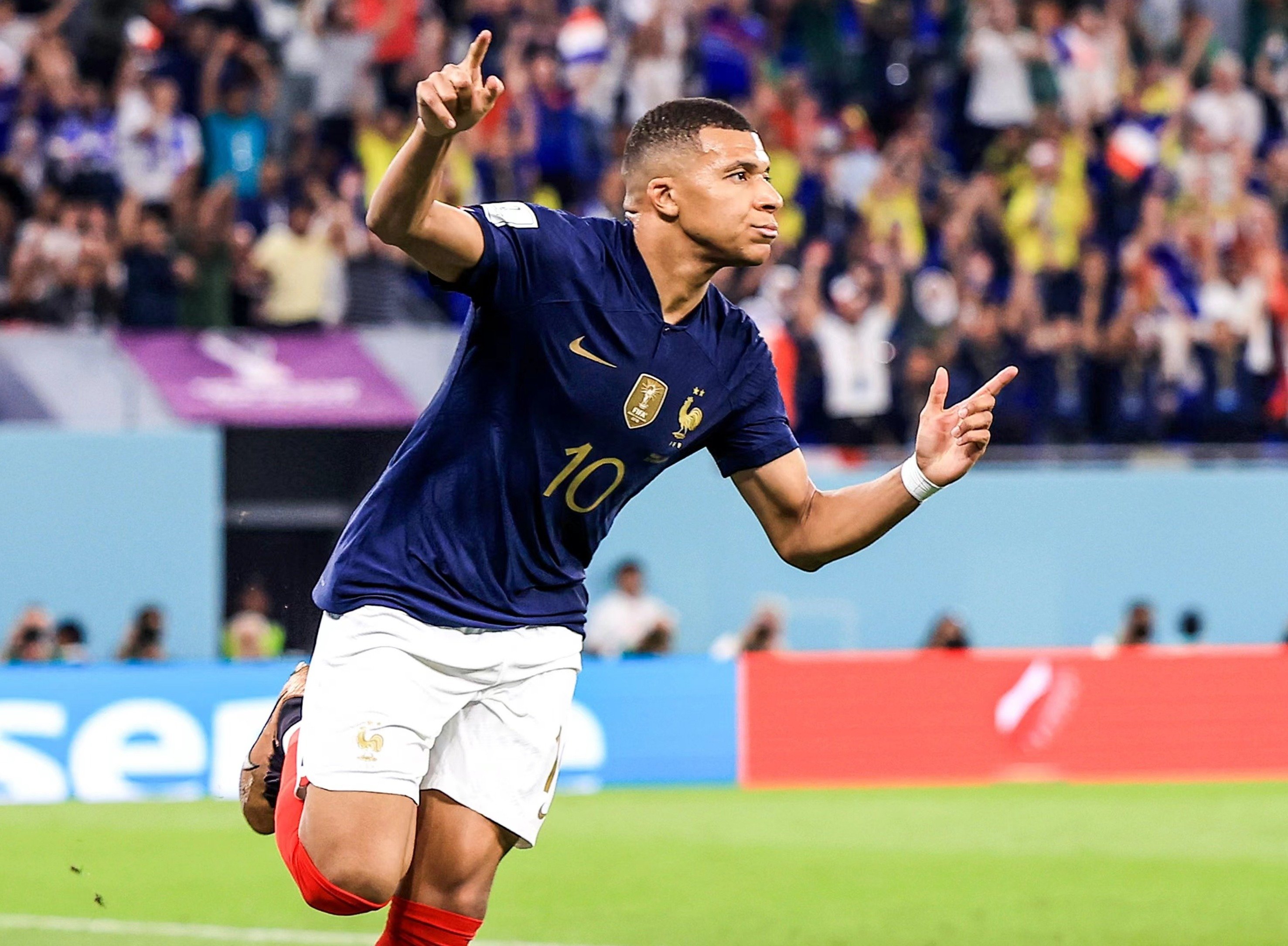 上海申花外援大发神威