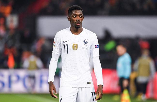 足球国足新星连续两轮破门，迅速走红