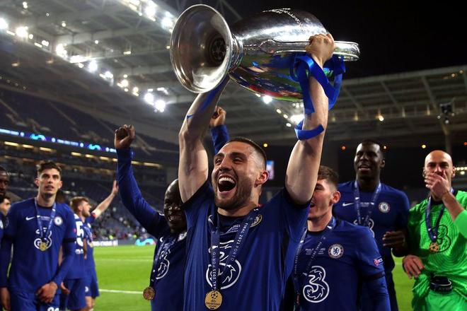 西班牙战胜德国卫冕女足欧国联，大都会球场吸引超5万人观赛