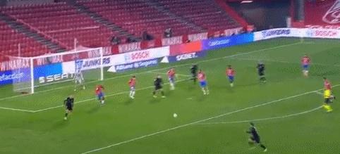 弗洛伦齐：在罗马时我们阵容很强，但对手是能拿100分的尤文