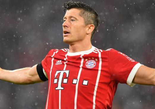 4场贡献3粒进球！官方：瓦尔迪当选意甲11月最佳球员